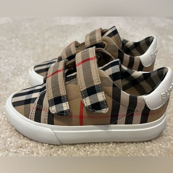 BURBERRY Markham Check Grip-Strap Sneaker Kids Size 25 / 9 US - Picture 1 of 4
